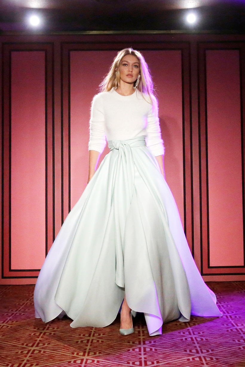 New York Fashion Week: Gigi Hadid, Bella Hadid and Karlie Kloss walk the  ramp for Brandon Maxwell