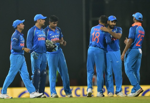 india vs sri lanka, ind vs sl, fourth odi, virat kohli, mahendra singh dhoni, malinga, cricket, indian express