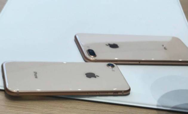 Apple, iPhone X price, price in India Apple iPhone X launch, iOS 11, Apple A11 bionic sensor, Apple iPhone X price in India, Apple iPhone 8, Apple iPhone 8 Plus, Apple Watch, Apple TV 4K, Apple product availability, Apple product price, Face ID, Apple wireless charging