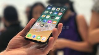 iPhone X, Apple iPhone X, iPhone 8, iPhone X price in India, Apple iPhone 8 price in India, iPhone 8 Plus,