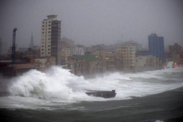 Hurricane Irma, Hurricane irma photos, Hurricane in US, Florida, Miami, no power, florida houses, US floods, US weather, world news, indian express