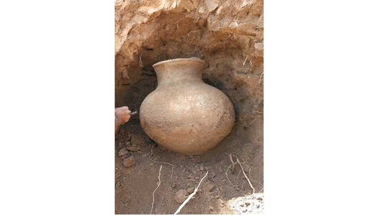 Sopore, Sopore archaeologists, Sopore pottery, prehistory in Kashmir, kashmir history, Kim, Kim Kardashian, Neolithic pot, indian express, explained