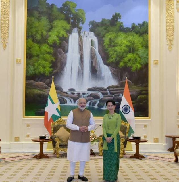 Narendra modi, PM Modi in myanmar, modi aung photos, modi myanmar photos, modi myanmar visit, Aung San Suu Kyi, Myanmar’s State Counsellor, indian express, latest photos