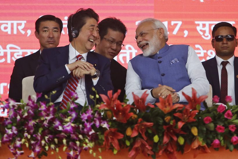 pm modi, shinzo abe, japan pm, abe in gujarat, shinzo abe pics, modi pics, shinzo abe photos, shinzo abe images, japanese prime minister, japan pm gujarat visit, modi pics, bullet train photos, indian express