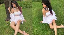 Mouni Roy, Mouni Roy hot photos, Mouni Roy photoshoot images, mouni sexy photos, mouni instagram photos,