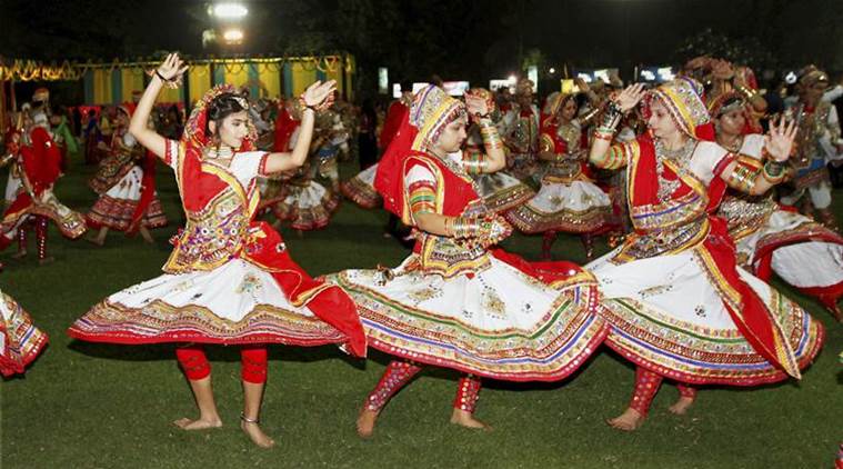 Navratri: Loudspeaker rules relaxed for last 2 days | Mumbai News - The ...