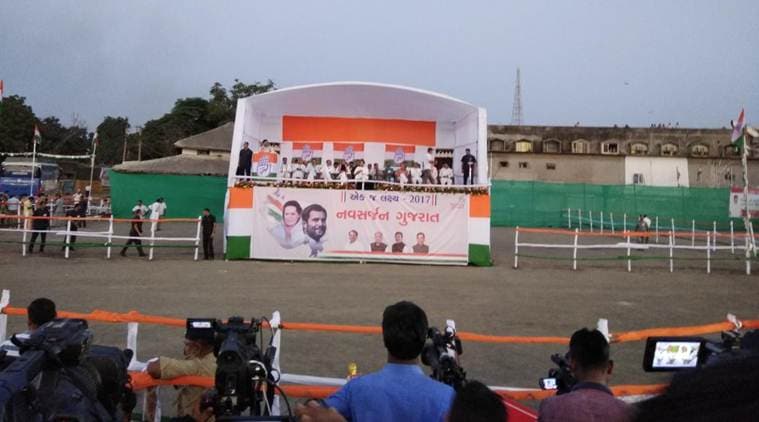 rahul gandhi, rahul gandhi in gujarat, rahul gandhi gujarat visit, rahul gandhi gujarat visit live updates, gujarat elections, gujarat congress, rahul gandhi modi, BJP, narendra modi, congress, rahul in gujarat, latest news, indian express