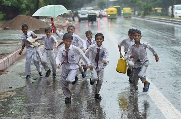 delhi rains, delhi weather, noida rains, delhi weather update, delhi weather forecast, delhi traffic, delhi rain pictures, #delhirains, delhi temperature, delhi pictures, delhi