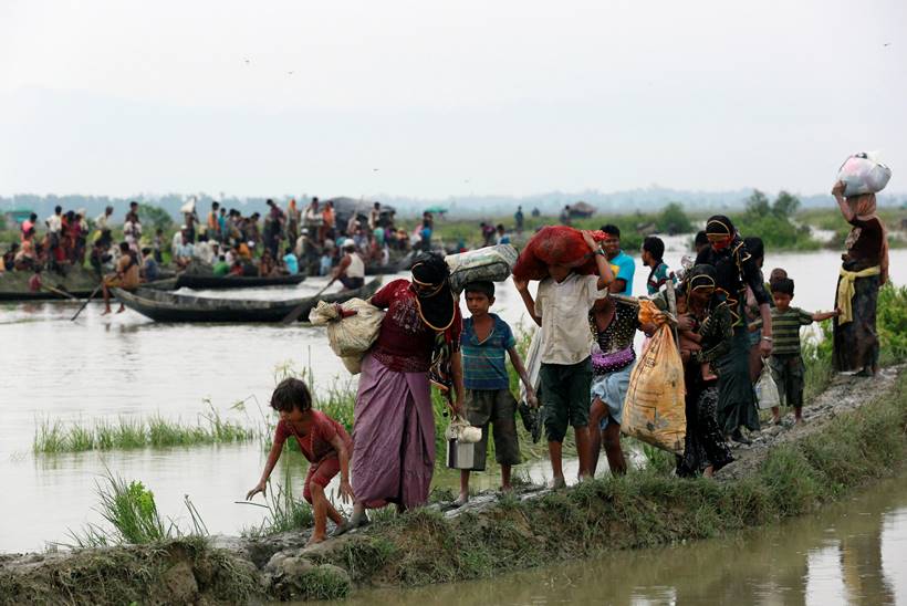 Rohingya muslims, myanmar, rakhine state, bangladesh, rohingya refugee pics, rohingya images, rohingya photos, latest photos from rohingya, rakhine conflict, rohingya muslim photo, myanmar genocide photos, indian express