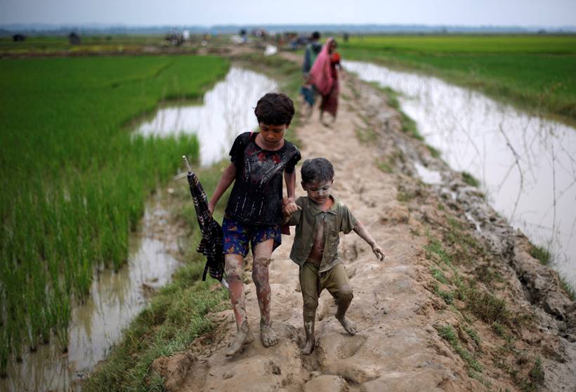 Rohingya muslims, myanmar, rakhine state, bangladesh, rohingya refugee pics, rohingya images, rohingya photos, latest photos from rohingya, rakhine conflict, rohingya muslim photo, myanmar genocide photos, indian express