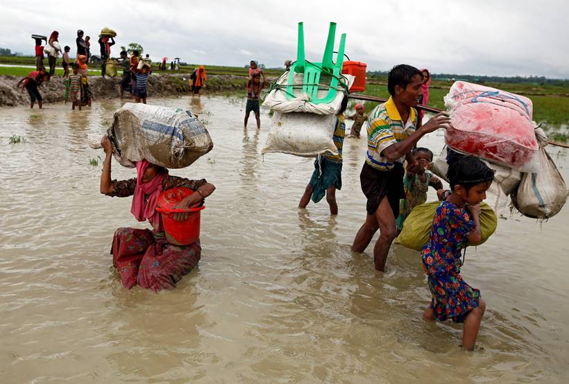 Rohingya muslims, myanmar, rakhine state, bangladesh, rohingya refugee pics, rohingya images, rohingya photos, latest photos from rohingya, rakhine conflict, rohingya muslim photo, myanmar genocide photos, indian express