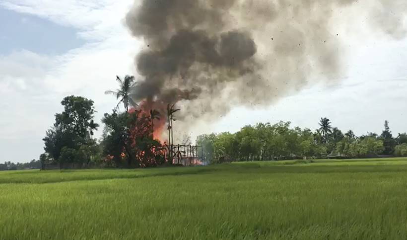 Rohingya muslims, myanmar, rakhine state, bangladesh, rohingya refugee pics, rohingya images, rohingya photos, latest photos from rohingya, rakhine conflict, rohingya muslim photo, myanmar genocide photos, indian express