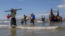 rohingya refugees, indian govt rohingya decision, nhrc, myanmar, rohingya muslims, rakhine state, rohingyas in jammu, indian express