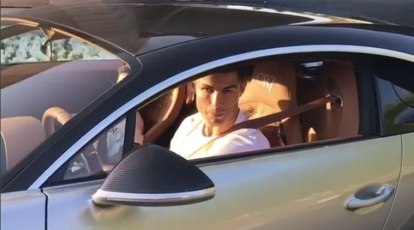 Cristiano Ronaldo shows off Buggati Chiron worth Rs 19 crore, watch video |  Football News - The Indian Express