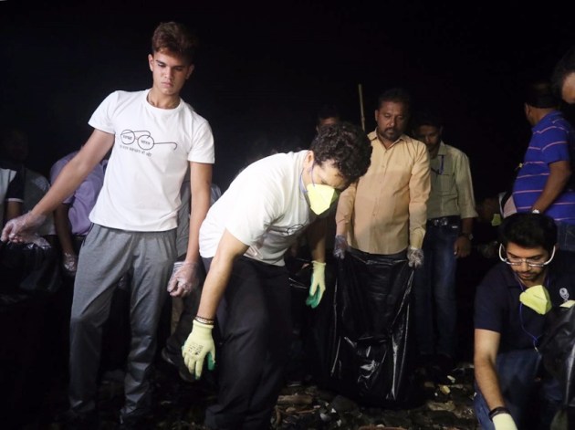 Sachin tendulkar, arjun tendulkar, aditya thackeray, swachh bharat week, swachh bharat campaign, Bandra Fort, mumbai, indian express