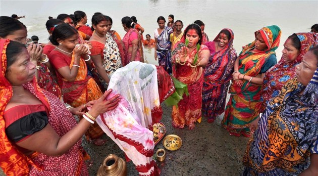 Maha Saptami, Saptami, Saptami Durga puja, Saptami Durga Pujo, durga puja, durga puja 2017, kolkata durga puja, durga puja themes, durga puja unique theme, 2017 durga puja photos, bengal durga puja photos, durga pujo images, durga puja celebrations,