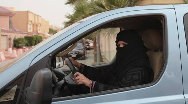 saudi women, saudi women driving, saudi women driving ban, driving ban lifted, world news