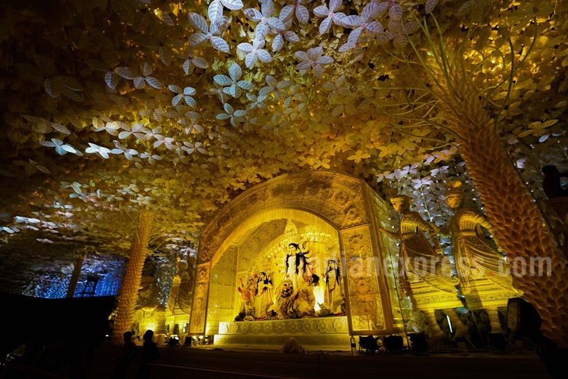 durga puja, durga puja 2017, kolkata durga puja, durga puja themes, durga puja unique theme, 2017 durga puja photos, bengal durga puja photos, durga pujo images, durga puja celebrations,