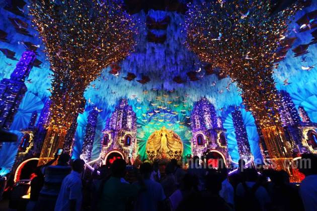 durga puja, durga puja 2017, kolkata durga puja, durga puja themes, durga puja unique theme, 2017 durga puja photos, bengal durga puja photos, durga pujo images, durga puja celebrations,