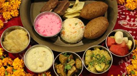 vrat ka khana, Navratra thali, Navratra food, restaurants for navratra food, restaurants for vrat ka khana, cheap restaurants for navratra khana, indian express, indian express news