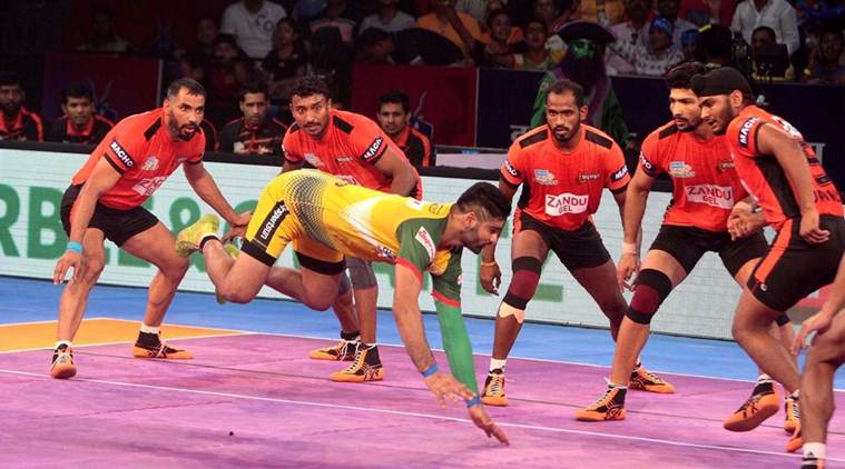 Pro Kabaddi 2017: U Mumba continue victory march with 51-41 win over Patna  Pirates | Sports News,The Indian Express