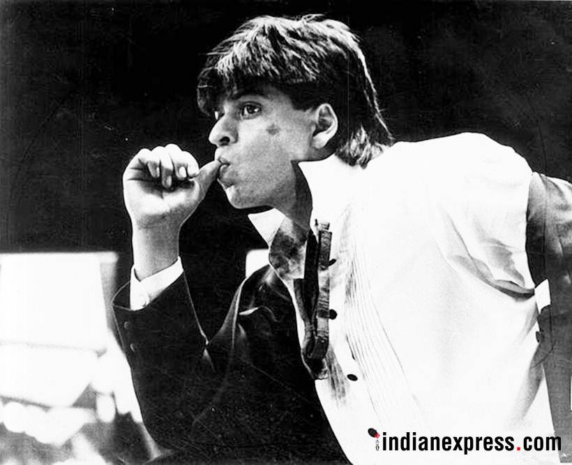 Shah Rukh Khan Turns 52 Rare Old Photos Of The Star That Will Make You Nostalgic 8644