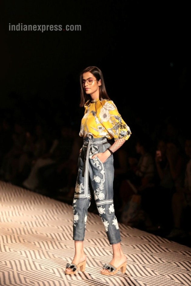 amazon india fashion week, amazon india fashion week 2017, amazon india fashion week 2017 dates, aifw 2017 day 2, amazon india fashion week dates, amazon india fashion week 2017 theme, aifw, aifw 2017, aifw nargis fakhri, aifw 2017 nargis fakhri, indian express, indian express news