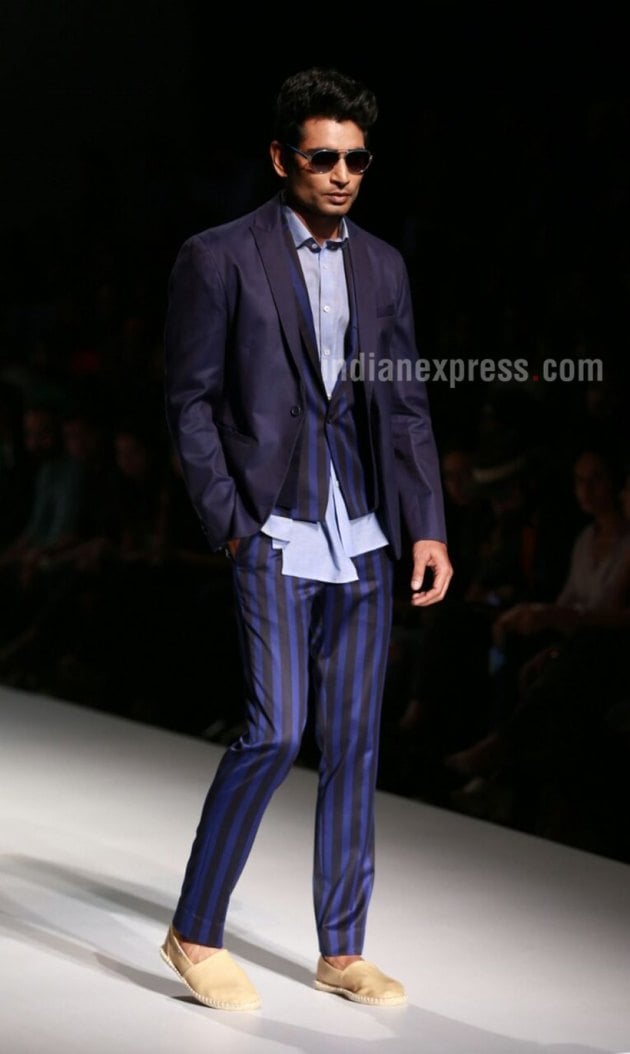 Divya kumar Khosla, aifw, AIFW Spring- Summer 2018, Sulakashna Monga, Charu Parashar, Amazon India fashion week, indian express, indian express news