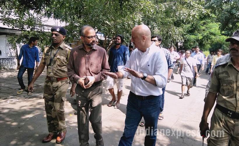 Anupam Kher, anupam kher at ftii, new ftii chairman, ftii pune, anupan kher ftii photos, FTII kher pics, FTII chief Anupam Kher images, FTII controversy, FTII campus, indian express