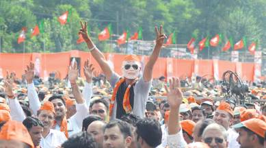 himachal pradesh election, himachal pradesh assembly election, BJP, narendra modi, pm modi, himachal pradesh elections, congress, bjp, virbhadra singh, case against virbhadra singh, himachal pradesh polls, rahul gandhi himachal rally, pratibha singh, congress, Election Commission, bharatiya janata party, bjp, india news, indian express