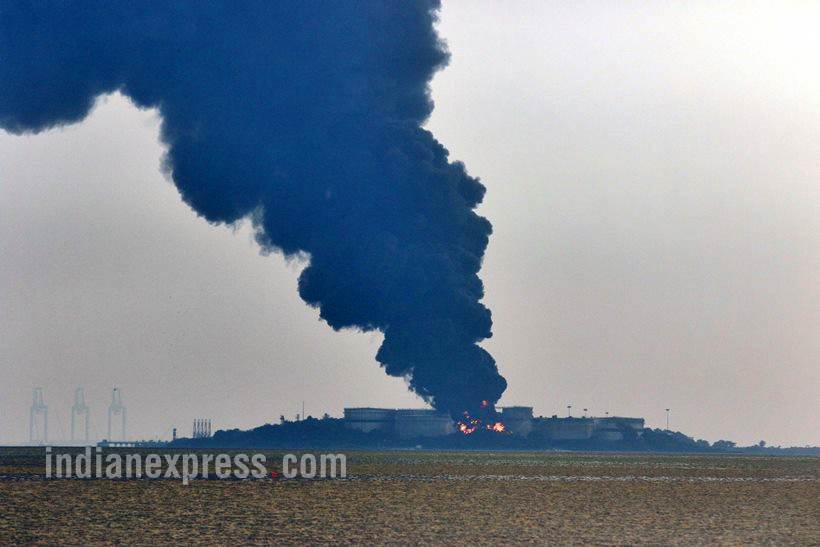 butcher island fire photos, mumbai butcher island, oil tanker fire mumbai, butcher island images, butcher island fire pics, mumbai latest news, indian express