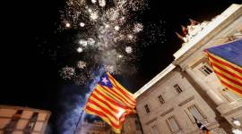 Catalonia, Spain, Carles Puigdemont, Mariano Rajoy, catalonia photos, spain protest photos, catalonia independence pictures, independence referendum, catalonia independence celebration pics, catalonia violent protest pictures, catalan independence images, spanish flags, catalan flags, images, european union, euro news, indian express