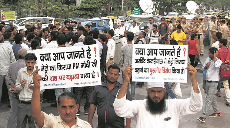 AAP, aam aadmi, AAP Protest, Arvind Kejriwal, Delhi Metro, Delhi Metro fare revision, Arvind Kejriwal, Delhi government, Delhi metro prices, DMRC, Delhi news, Indian Express