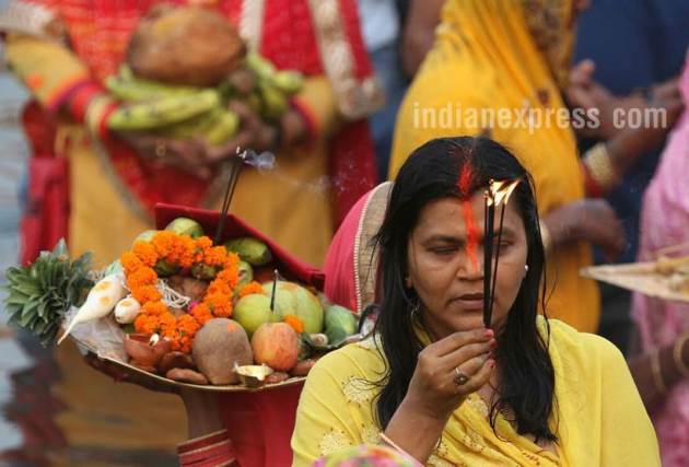 chhath puja photos, Chhath puja images, Chhath puja 2017 pictures, chhat puja bihar, bihar chat pooja pics, chhath puja, chat puja, chhath pooja images, when is chhat 2017, chhath puja dates, significance of chhath pooja, Indian express, Indian express photos