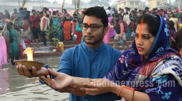 chhath puja photos, Chhath puja images, Chhath puja 2017 pictures, chhat puja bihar, bihar chat pooja pics, chhath puja, chat puja, chhath pooja images, when is chhat 2017, chhath puja dates, significance of chhath pooja, Indian express, Indian express photos