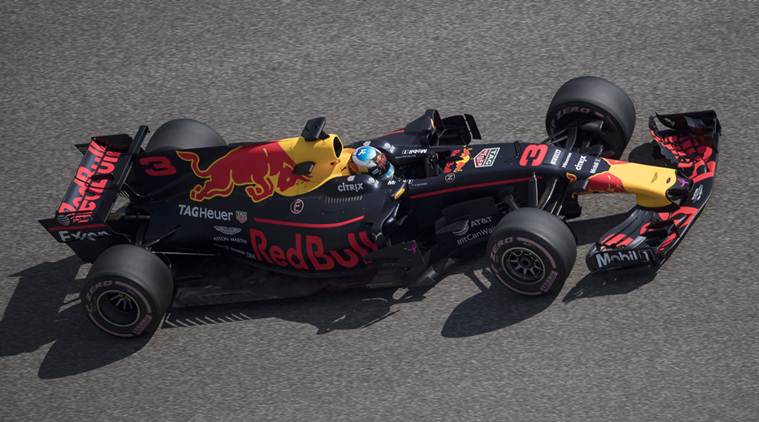 Red Bull chief confident of keeping Daniel Ricciardo