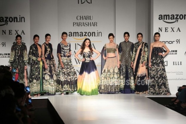 Divya kumar Khosla, aifw, AIFW Spring- Summer 2018, Sulakashna Monga, Charu Parashar, Amazon India fashion week, indian express, indian express news