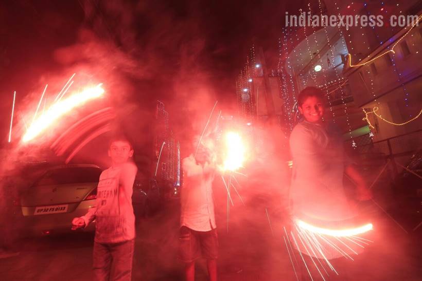 Diwali, Diwali 2017, diwali india, diwali celebrations, diwali images, diwali pictures, deepavali images, deepavali pictures, diwali festival, diwali in Lucknow, diwali in chandigarh, indian express photos, indian express picture gallery, indian express news