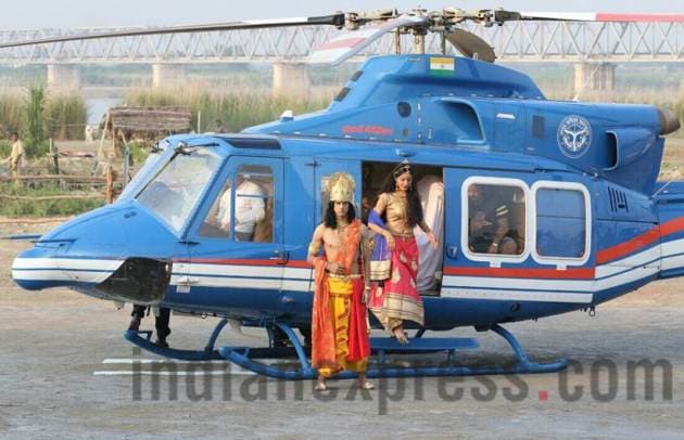 Yogi Adityanath, Diwali, Diwali 2017, Uttar Pradesh, Ayodhya, Ayodhya deepotsav, Ram rajya, Ayodhya grand diwali celebration, lord rama, yogi adityanath in ayodhya, Ayodhya photos, diwali photos, deepotsav photos, indian express photos