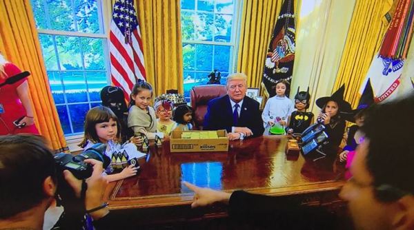 donald trump, donald trump halloween, donald trump halloween kids, donald trump kids, halloween, donald trump body shaming kids, donald trump insults parents, donald trump insult press, indian express, indian express news