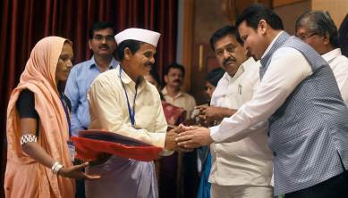 Maharashtra loan waiver, Maharashtra farmers, Maharashtra loan waiver scheme, Devendra Fadnavis, Farmer protest, India news, Indian Express