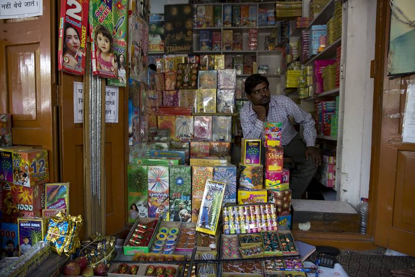 ban on Firecrackers, ban on Sale of Firecrackers, Delhi-NCR ban on Firecracker, Supreme Court ban on firecracker, ban on sale firecrackers, Diwali without firecrackers, Delhi news, India news, National news, Latest news