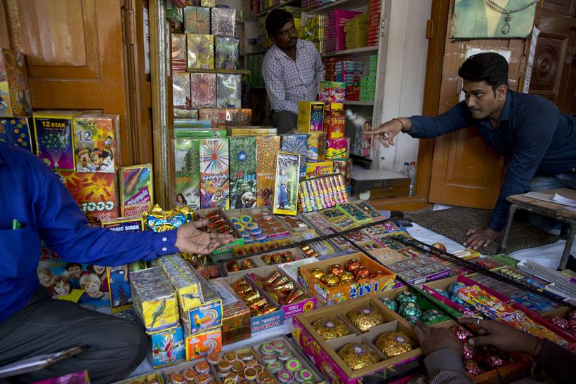 ban on Firecrackers, ban on Sale of Firecrackers, Delhi-NCR ban on Firecracker, Supreme Court ban on firecracker, ban on sale firecrackers, Diwali without firecrackers, Delhi news, India news, National news, Latest news
