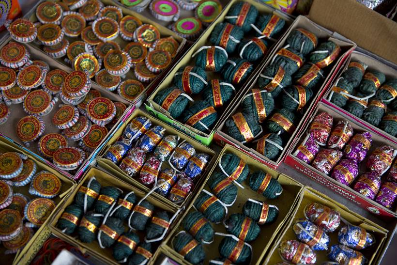 ban on Firecrackers, ban on Sale of Firecrackers, Delhi-NCR ban on Firecracker, Supreme Court ban on firecracker, ban on sale firecrackers, Diwali without firecrackers, Delhi news, India news, National news, Latest news
