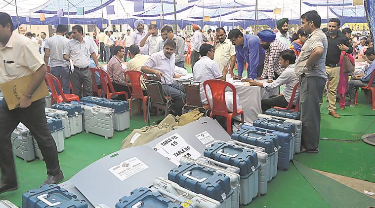 gurdaspur bypoll news, vinod khanna constituency news, india news, indian express news