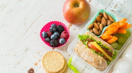 eating healthy, eating a balanced diet, Snacking on nuts, healthy snacks, what are healthy snacks, Indian express, Indian express news