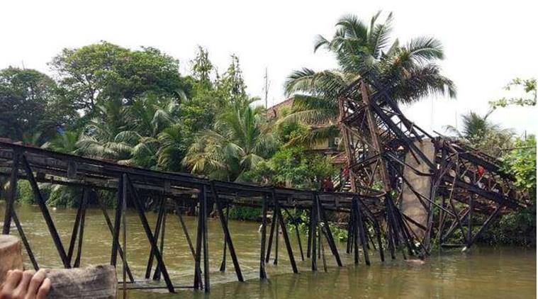  Kerala bridge collapse, Kollam bridge, Kollam bridge damaged, three dead in kollam bridge collapse, chavara accident, chavara bridge collapse, kerala news, indian express