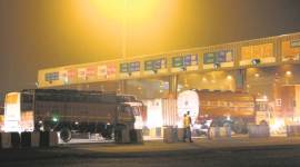 sadahalli toll plaza, bengaluru, bengalore airport road, hennur, bengalore airport route, sadahalli toll violence, indian express