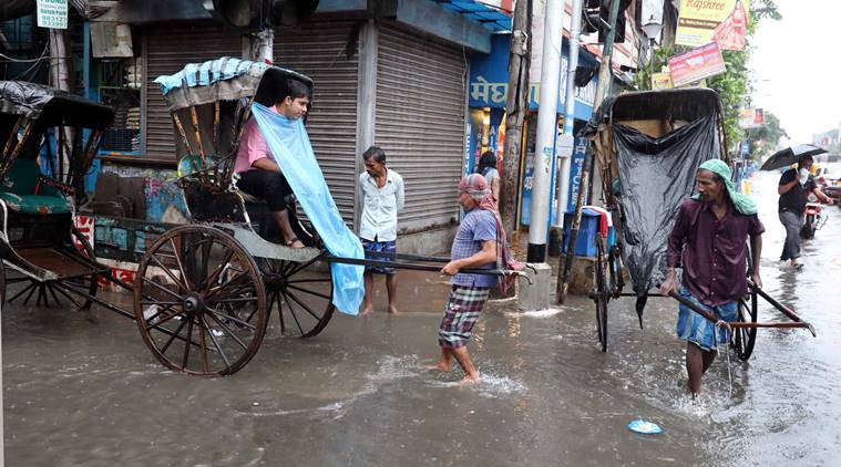 rains in kolkata, heavy showers in kolkata, kolkata showers, kolkata rains, Depression in Bay of bengal, kolkata news, indian express
