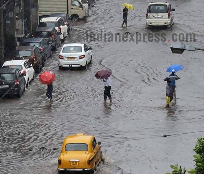 rains in kolkata, heavy showers in kolkata, kolkata showers, kolkata rains, Depression in Bay of bengal, kolkata news, indian express